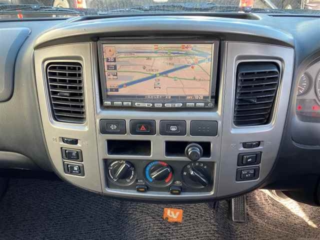 NISSAN CARAVAN BUS 2008