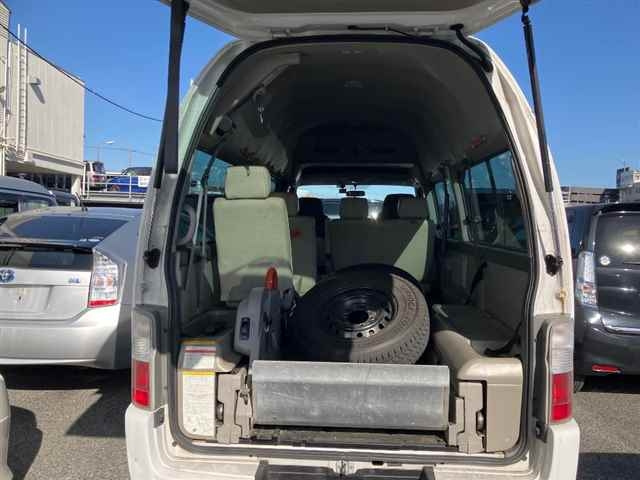 NISSAN CARAVAN BUS 2008