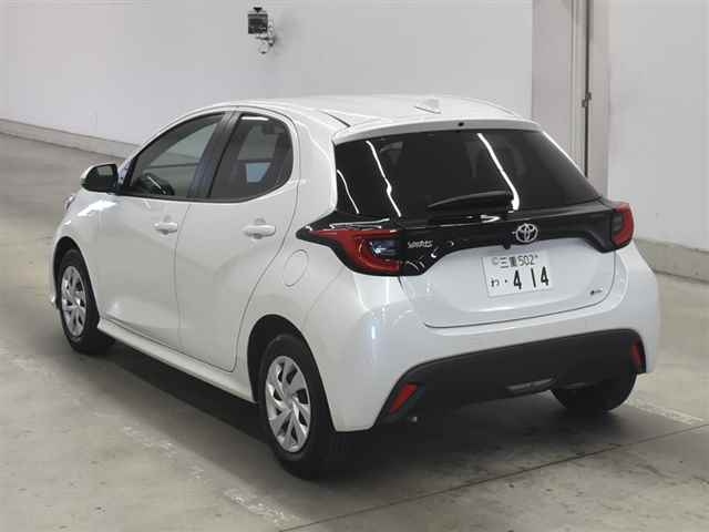 TOYOTA YARIS 2024