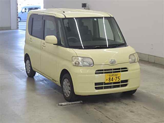 DAIHATSU TANTO 2009