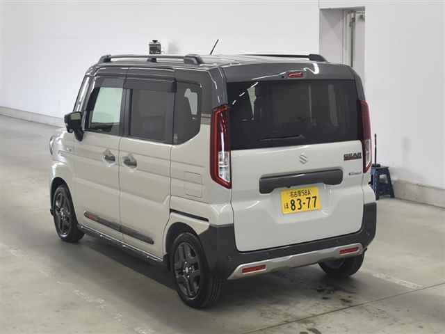 SUZUKI SPACIA GEAR 2025