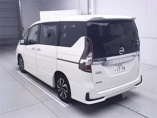 NISSAN SERENA 2019