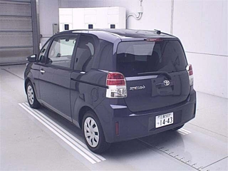 TOYOTA SPADE 2012