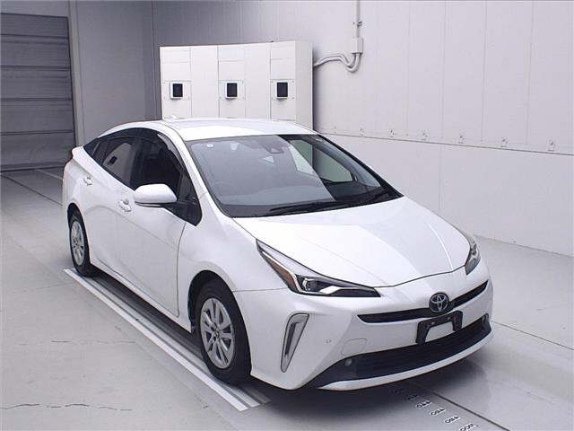 TOYOTA PRIUS 2020