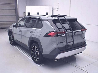 TOYOTA RAV4 2020