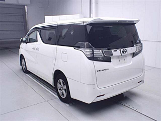 TOYOTA VELLFIRE 2015