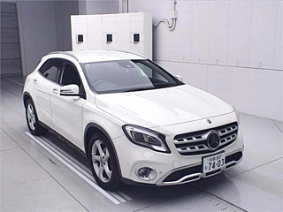 MERCEDES BENZ GLA CLASS 2017