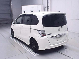 HONDA FREED 2012