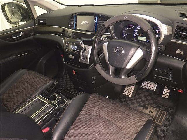 NISSAN ELGRAND 2013