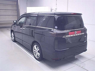 NISSAN ELGRAND 2013