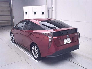 TOYOTA PRIUS 2016