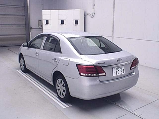 TOYOTA PREMIO 2016