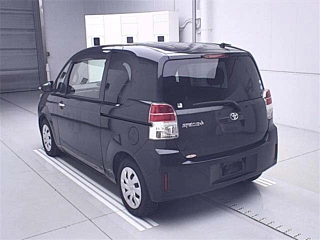 TOYOTA SPADE 2013