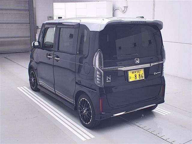 HONDA N BOX 2022