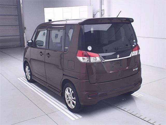 SUZUKI SOLIO 2013