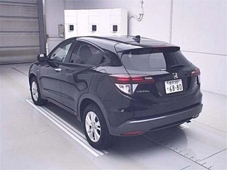 HONDA VEZEL 2015