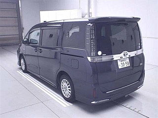 TOYOTA VOXY 2014