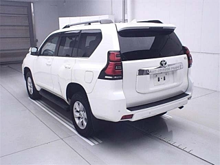 TOYOTA LAND CRUISER PRADO 2021