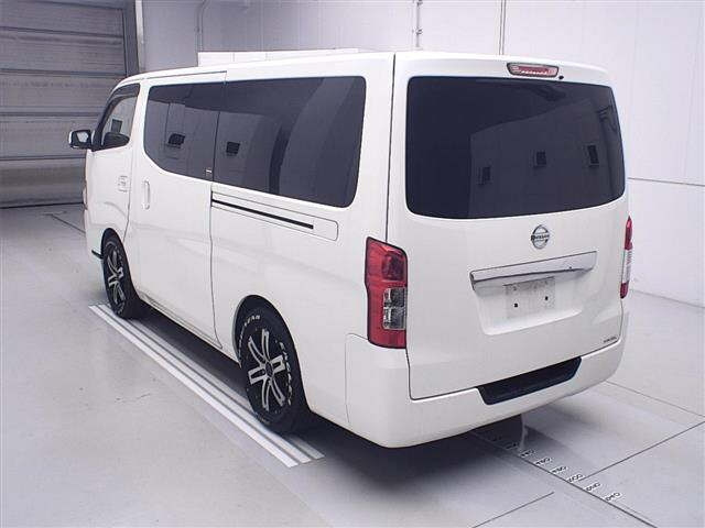 NISSAN CARAVAN VAN 2015