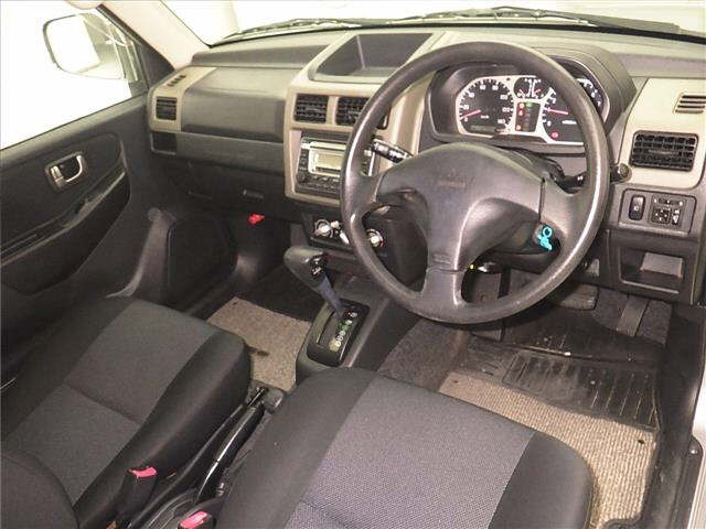 MITSUBISHI PAJERO MINI 2008