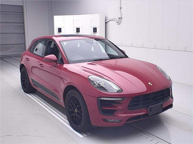 PORSCHE MACAN 2018