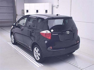 TOYOTA RACTIS 2013