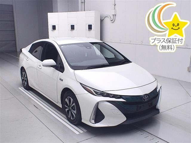 TOYOTA PRIUS PHV 2019