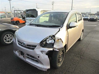 DAIHATSU MIRA E S 2012