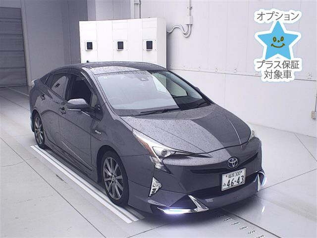TOYOTA PRIUS 2017