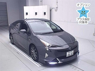 TOYOTA PRIUS 2017