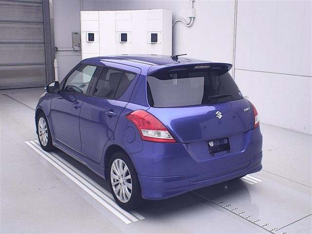 SUZUKI SWIFT 2013