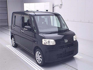 DAIHATSU TANTO 2011