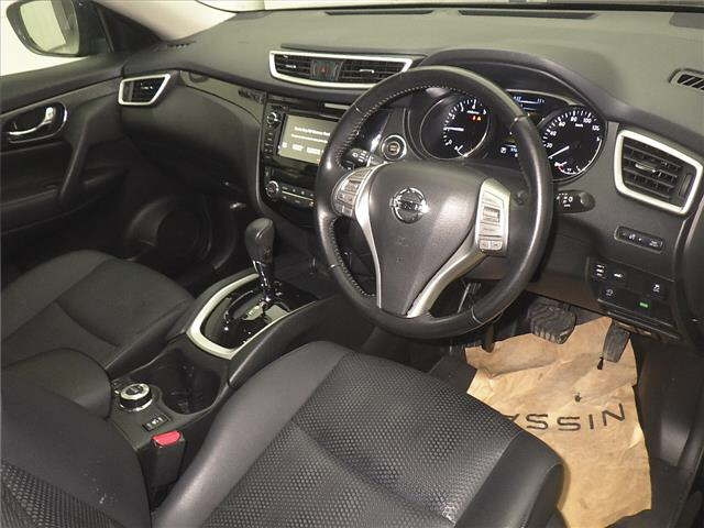 NISSAN X-TRAIL 2016