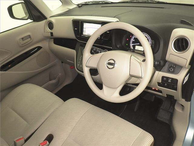 NISSAN DAYZ ROOX 2017