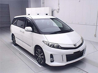 TOYOTA ESTIMA 2013