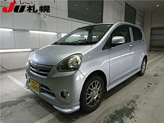TOYOTA PIXIS EPOCH 2013