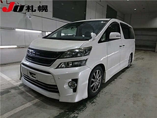 TOYOTA VELLFIRE 2013