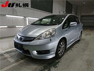HONDA FIT SHUTTLE 2013