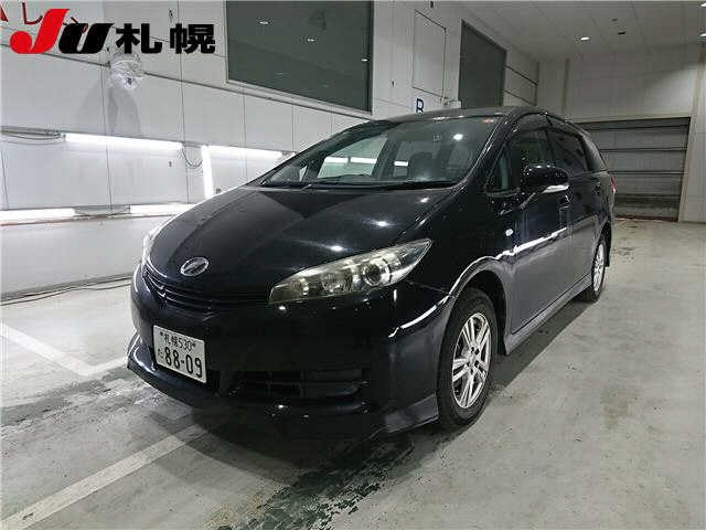 TOYOTA WISH 2011