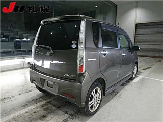 DAIHATSU MOVE 2011