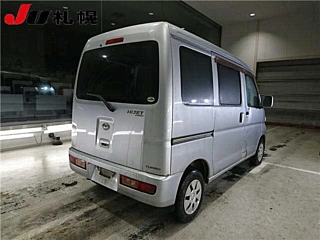 DAIHATSU HIJET VAN 2011