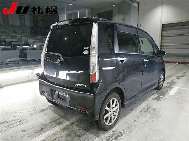 DAIHATSU MOVE 2011