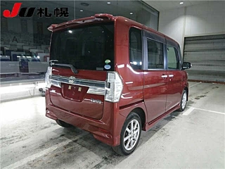 DAIHATSU TANTO 2015