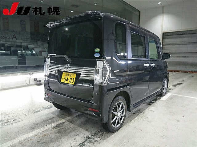 DAIHATSU TANTO 2017