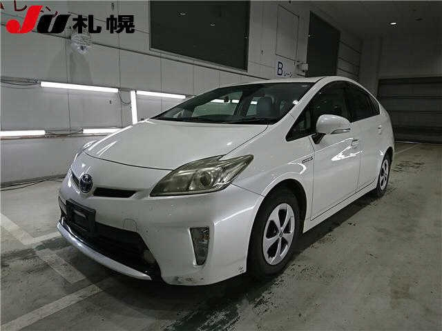 TOYOTA PRIUS 2012