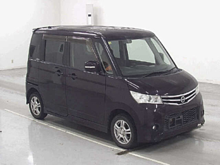 NISSAN ROOX 2010