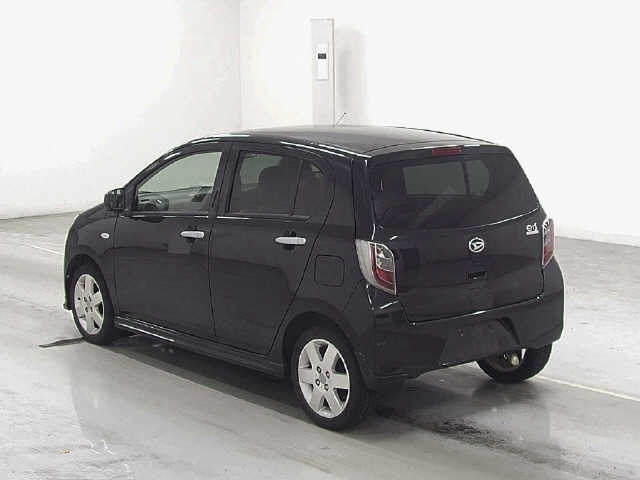 DAIHATSU MIRA E S 2012