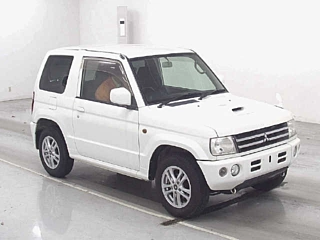 MITSUBISHI PAJERO MINI 2008