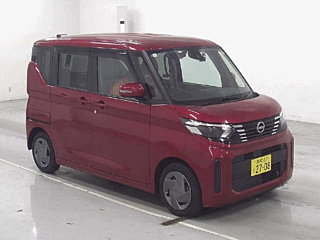 NISSAN ROOX 2024