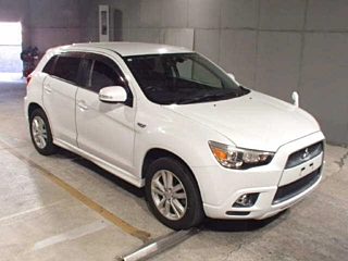 MITSUBISHI RVR 2011